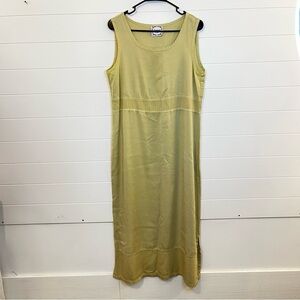 Vintage Clio Sleeveless Maxi Dress in Light Olive Beachy Travel Lightweight